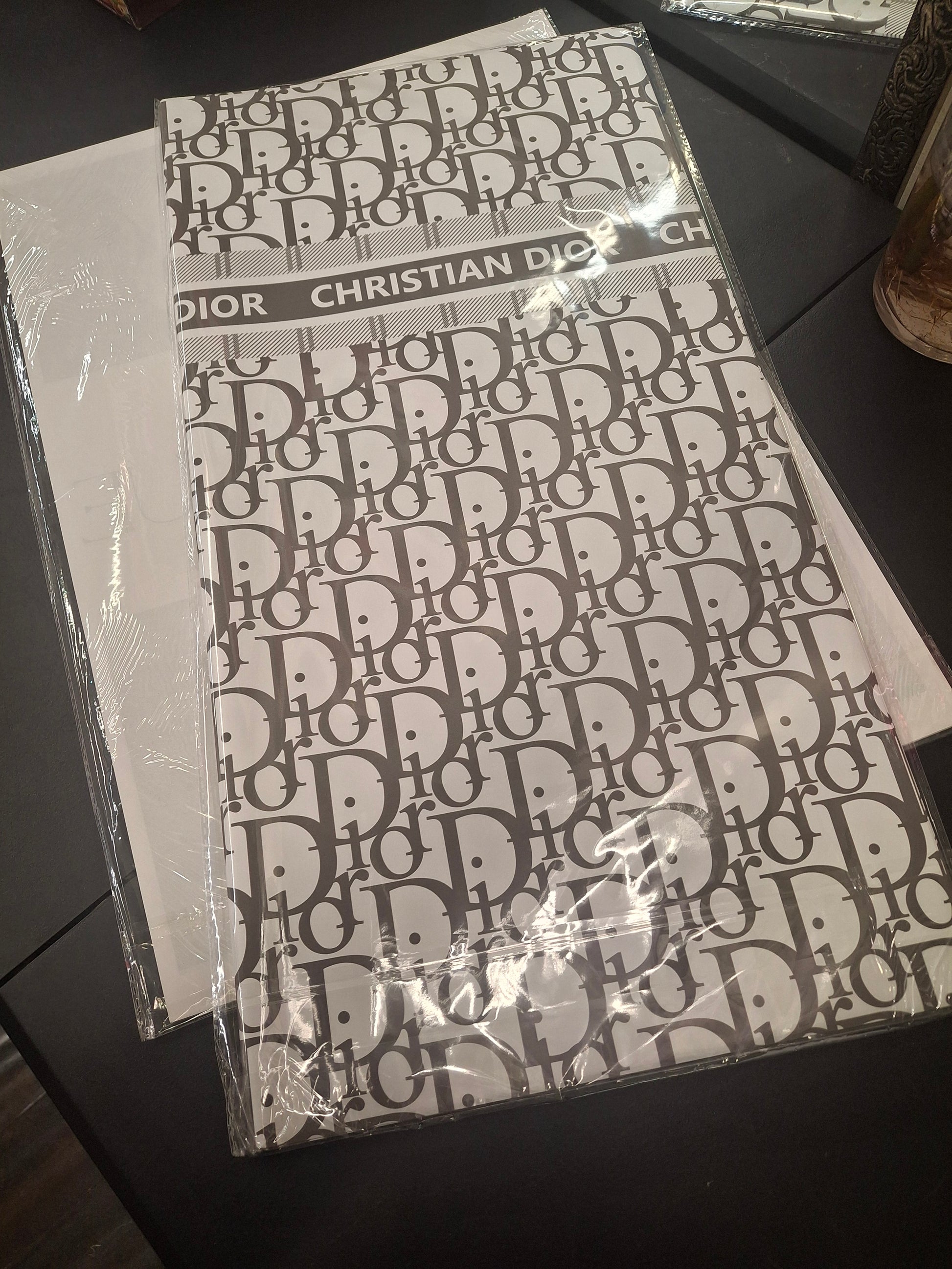 Dior Paper