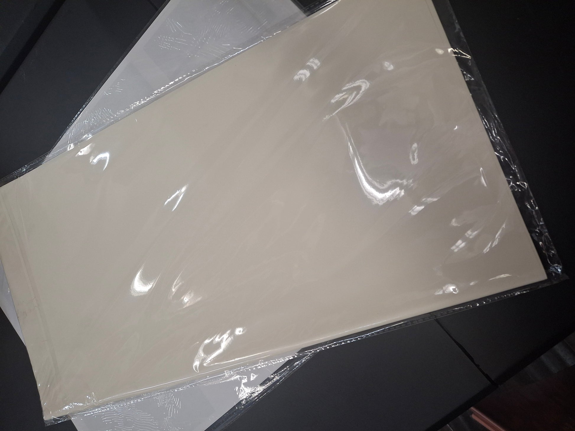 Solid paper for wrapping
